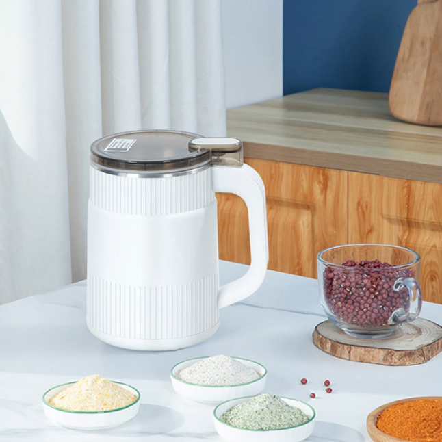 Electric Grain Mill with Adjustable Texture and Removable Chamber