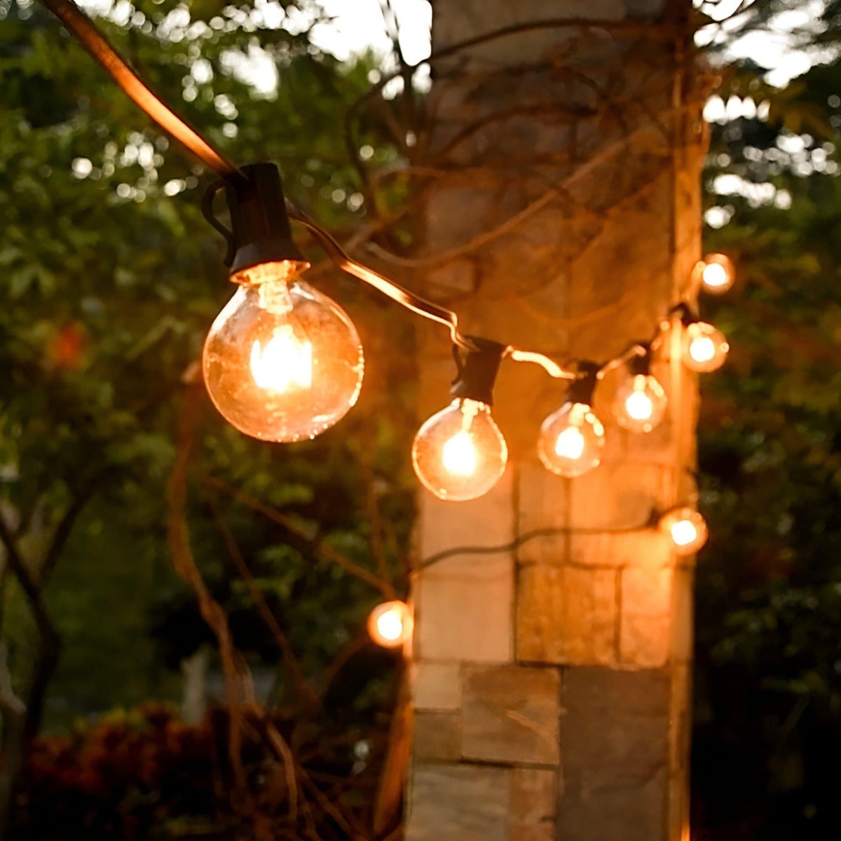 Outdoor String Lights with Plastic LED Bulbs and Connectable Cord, Warm White