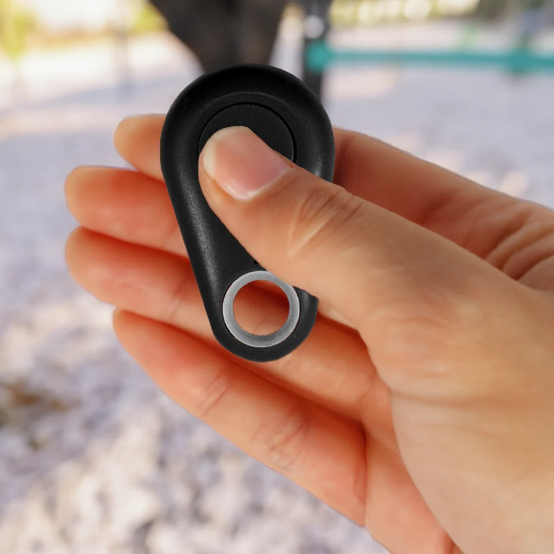 Wireless Pet Tracker with Real Time Location and Safe Zone Alerts