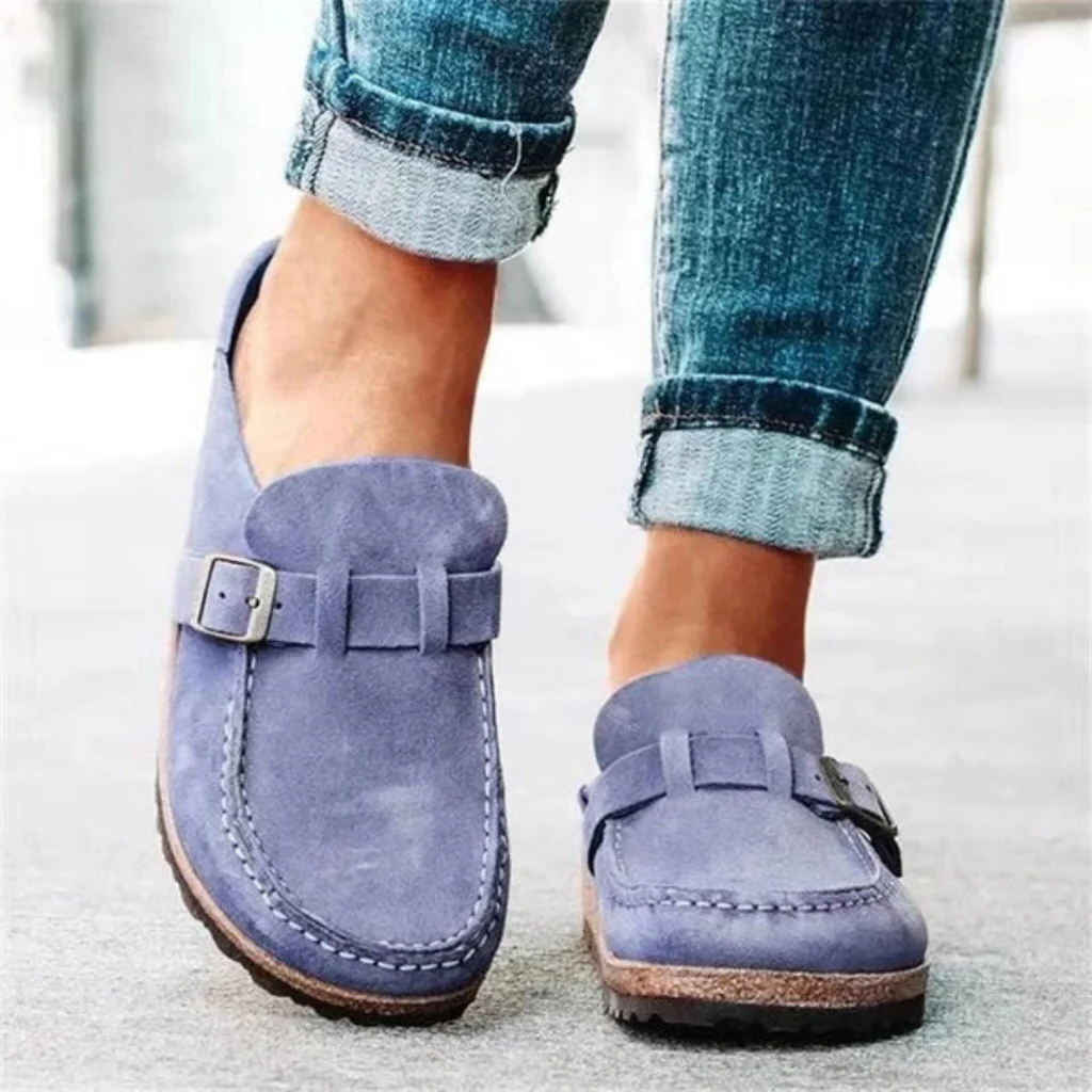 Womens Buckled Sandals with Open Toe Design and Flat Sole