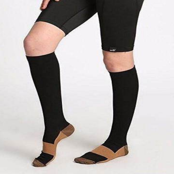 Compression Socks with Copper Infused Fabric and Graduated Pressure, 7 Pairs Unisex