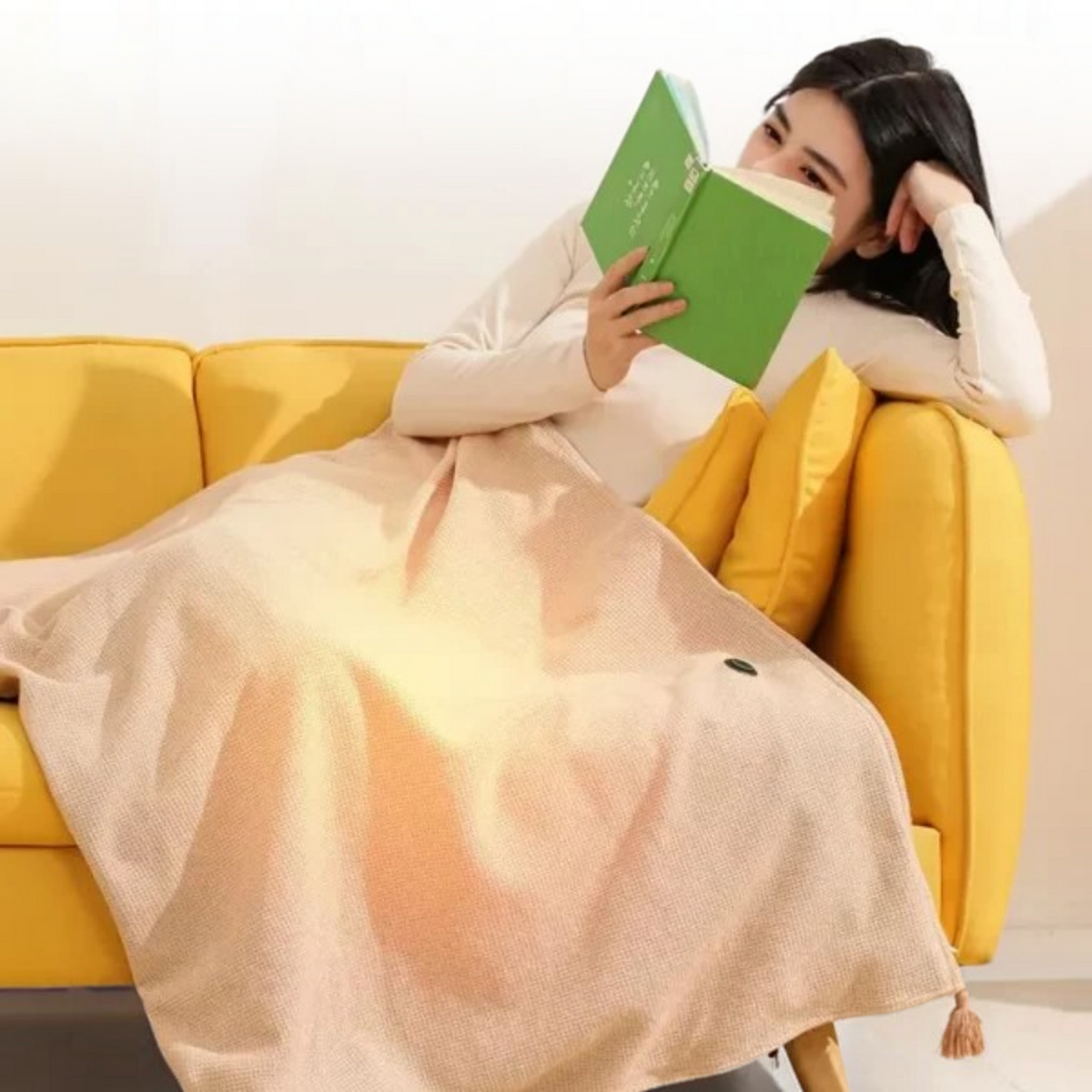 Heated Shawl Blanket with 3 Temperature Settings and Zippered Wrap Design