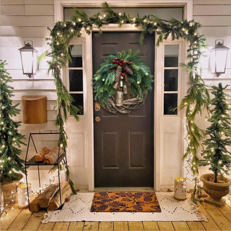 Rustic Christmas Wreath with Golden Bells and Pinecones, 17 inch