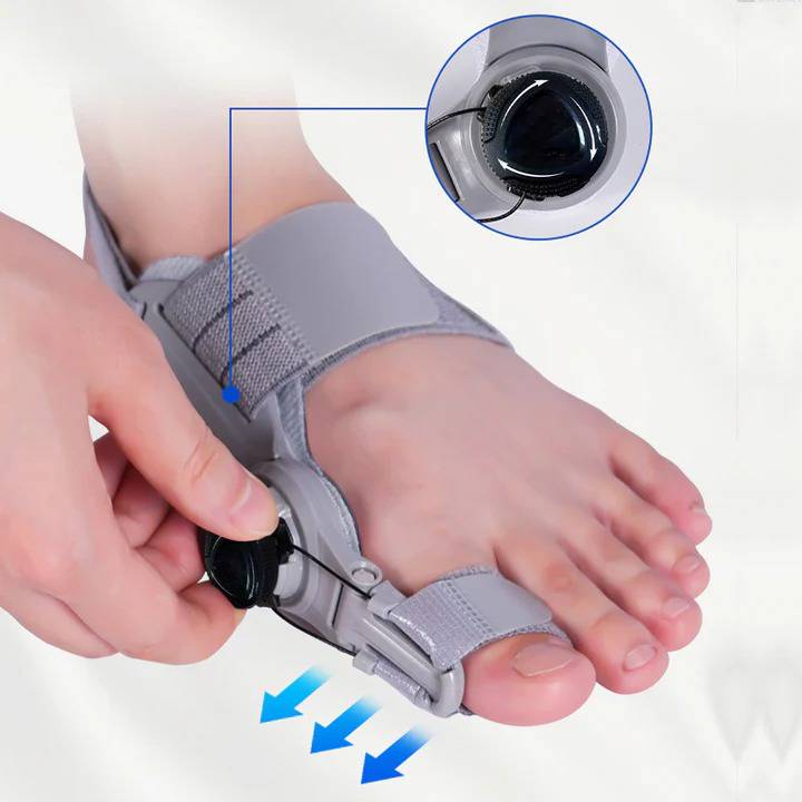 Adjustable Bunion Corrector with Twist Knob Control and Silicone Cushioning, Heel Strap