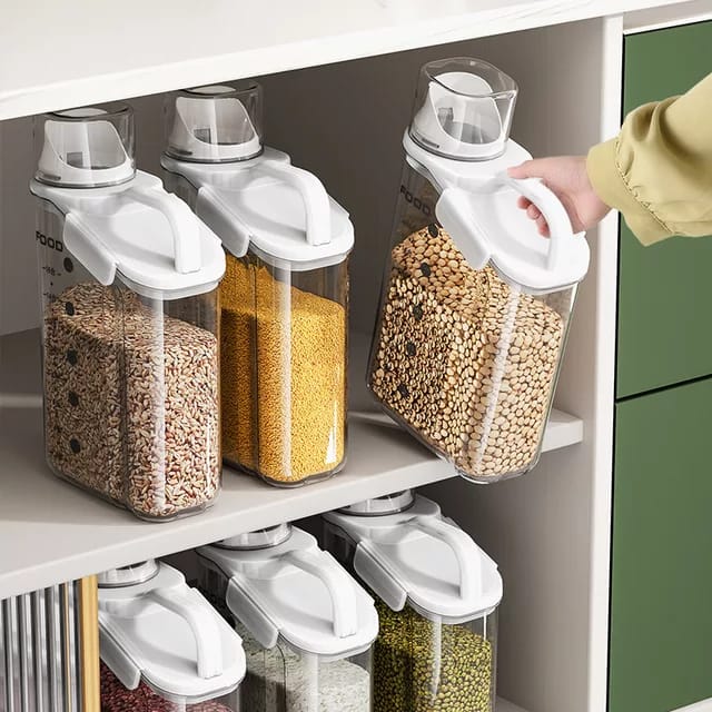 Airtight Acrylic Cereal Container with Clear Design and Stackable Base, 2.5L