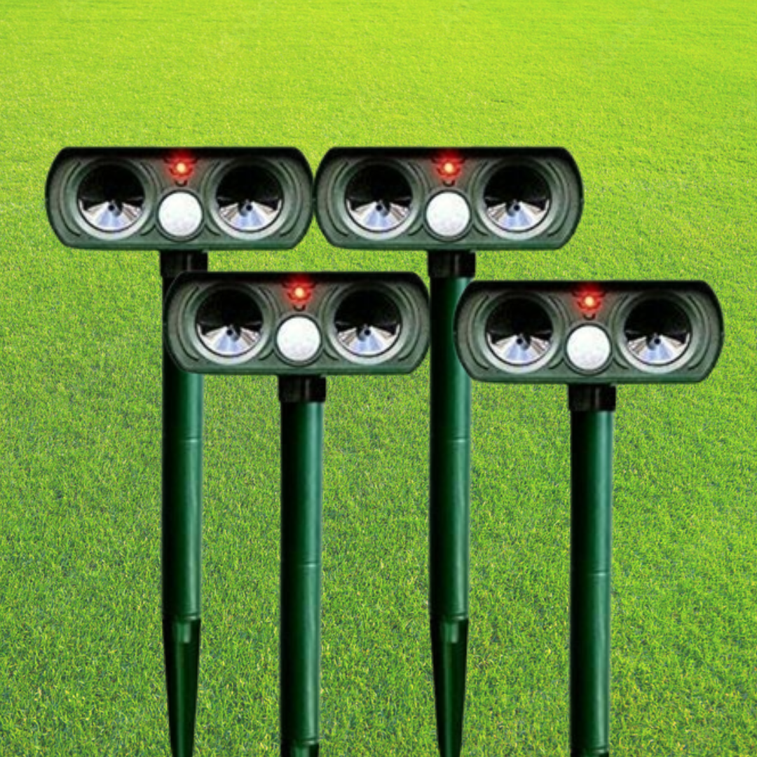 Motion Activated Ultrasonic Animal Repeller with Solar Panel and 30ft Detection