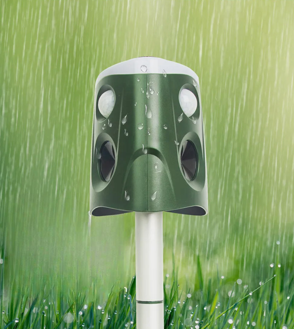 Ultrasonic Animal Repellent with Solar Charging and Motion Activated Flashing Light