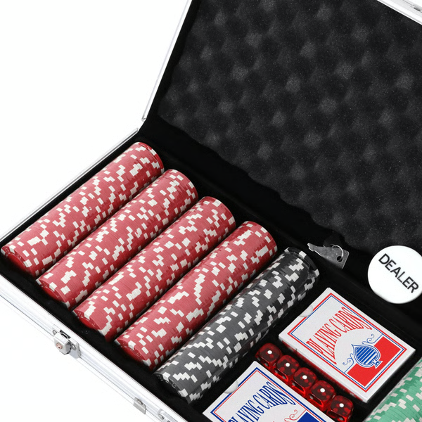 Poker Chip Set of 500 Weighted Chips with Two Card Decks Five Dice and Aluminum Case