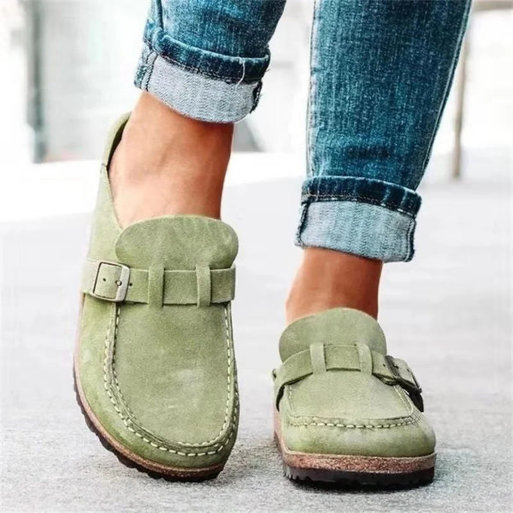 Womens Buckled Sandals with Open Toe Design and Flat Sole