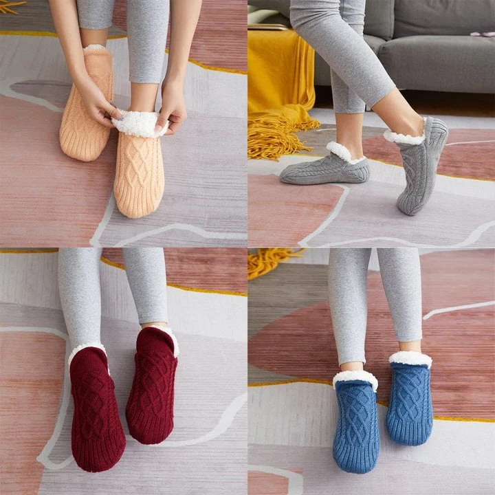 Fleece Socks with Silicone Grip Dots and Mid Calf Coverage