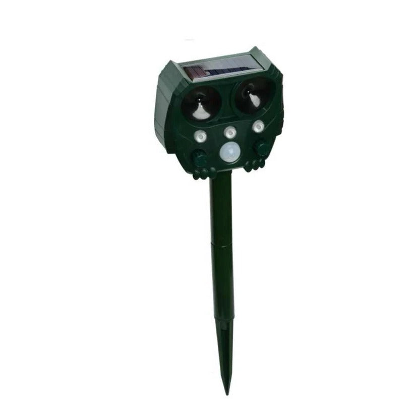 Motion Activated Animal Repellent with Ultrasonic Waves and Infrared Light for Cats, Foxes, Rats and Squirrels