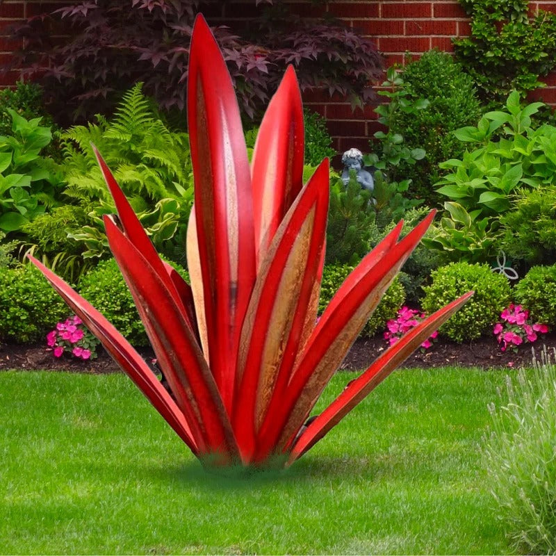 Metal Agave Plant Decorative Sculpture with Rust Finish and Weather Resistant Coating
