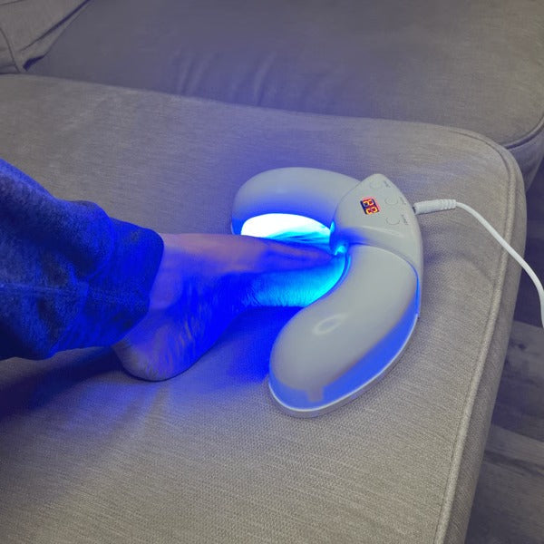 LED Nail Care Device with Dual Wavelength Light and Automatic Sessions