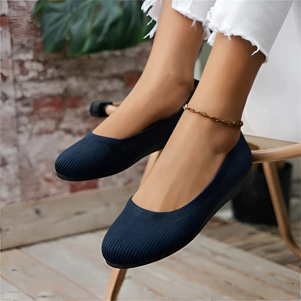 Slip-On Shoes with Memory Foam Insole and Arch Support, 5-Degree Toe Box