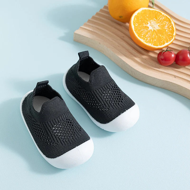 Anti Slip Shoe Socks for Kids with Rubberized Grip Sole
