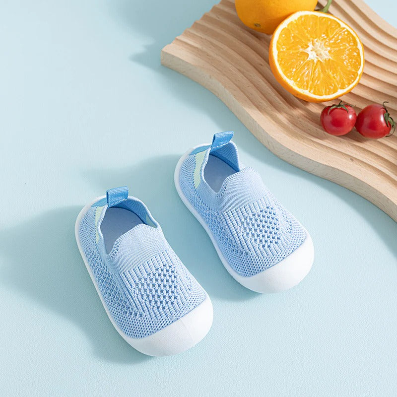 Anti Slip Shoe Socks for Kids with Rubberized Grip Sole