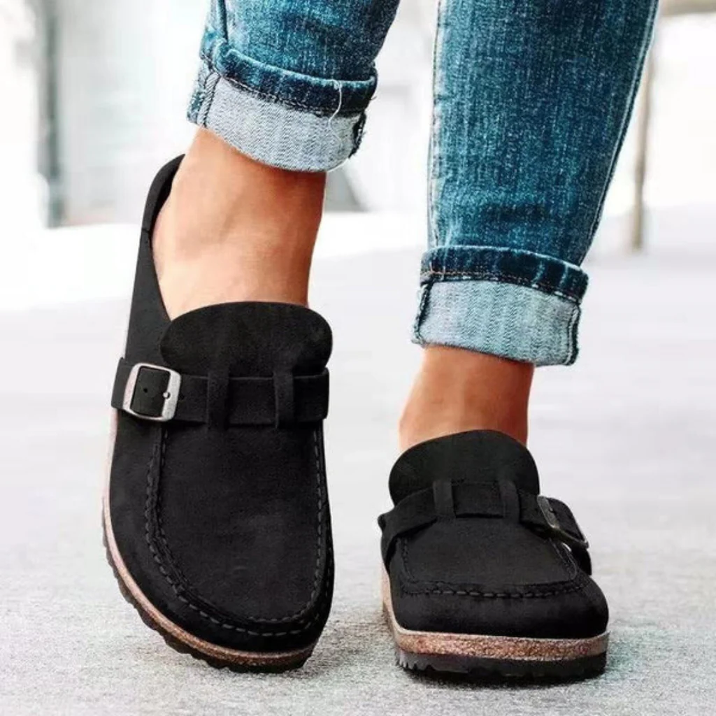 Womens Buckled Sandals with Open Toe Design and Flat Sole