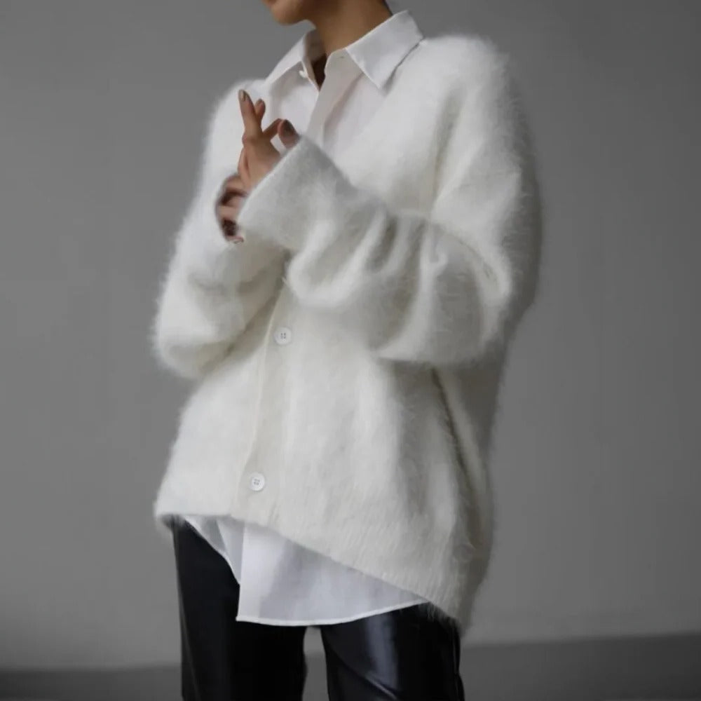 Women's Knit Sweater with Round Neckline and Natural Fiber, Shape Retention