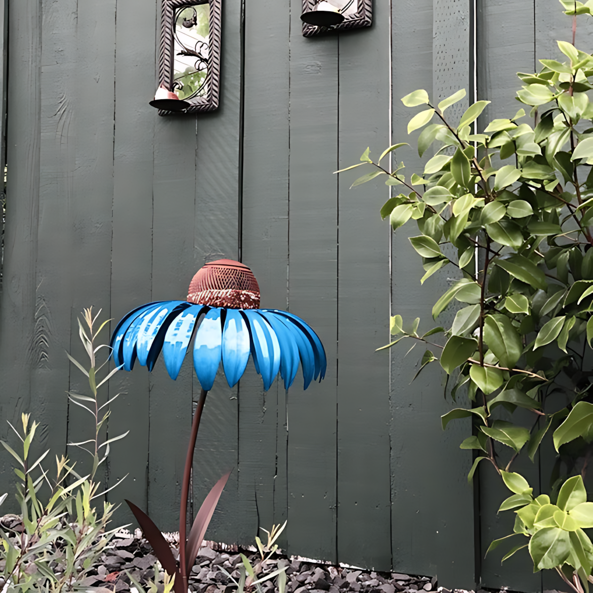 Metal Bird Feeder with Open Dish Design and Lift Top Refill